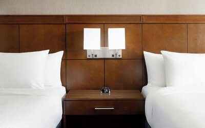 Courtyard by Marriott Los Angeles Woodland Hills