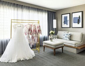 Courtyard by Marriott Los Angeles Woodland Hills
