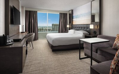 Warner Center Marriott Woodland Hills
