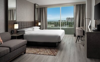 Warner Center Marriott Woodland Hills