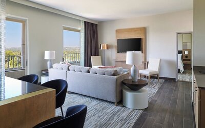 Warner Center Marriott Woodland Hills