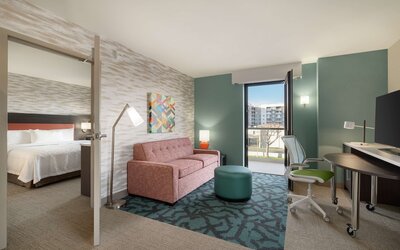 Home2 Suites By Hilton Woodland Hills