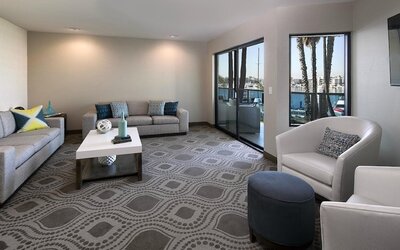 Marina del Rey Hotel