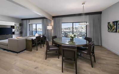 Marina del Rey Hotel