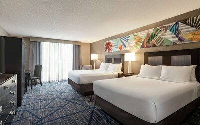 Suite, 2 Queen Beds, Balcony (Oversized Suite)