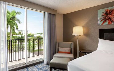 Suite, 2 Queen Beds, Balcony (Oversized Suite)
