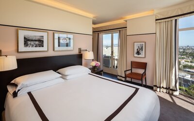 Sunset Tower Hotel