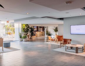 Hotel MDR Marina del Rey - a DoubleTree by Hilton