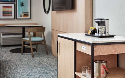 Hotel MDR Marina del Rey - a DoubleTree by Hilton