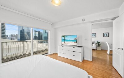 Chic Brickell Condos – Prime Location