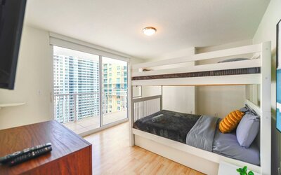 Chic Brickell Condos – Prime Location