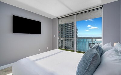 Chic Brickell Condos – Prime Location