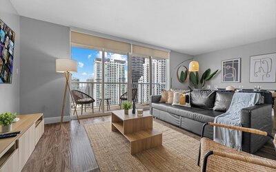 Chic Brickell Condos – Prime Location