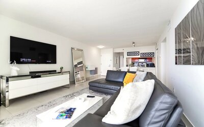 Chic Brickell Condos – Prime Location