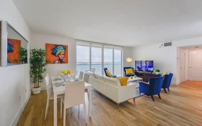 Chic Brickell Condos – Prime Location