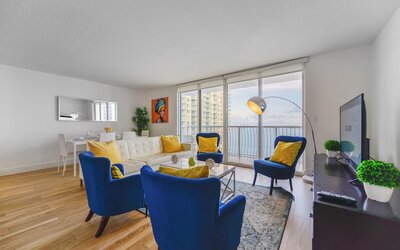 Chic Brickell Condos – Prime Location