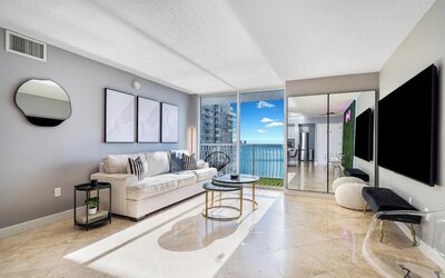 Chic Brickell Condos – Prime Location