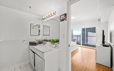 Chic Brickell Condos – Prime Location