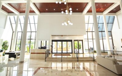 Regency Miami Airport by Sonesta