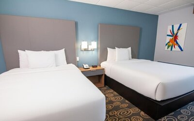 Room, 2 Queen Beds, Non Smoking