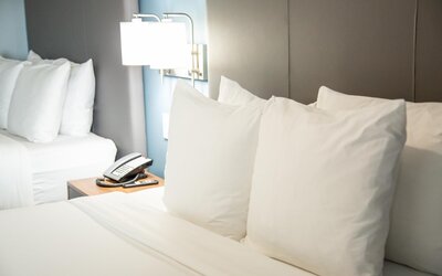 Room, 2 Queen Beds, Non Smoking