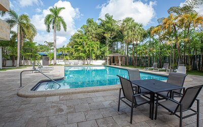 Regency Miami Airport by Sonesta