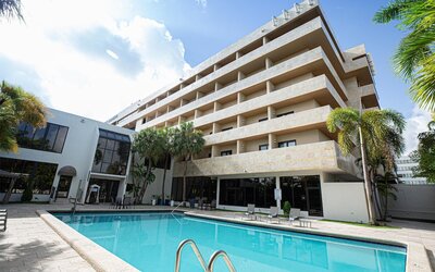 Regency Miami Airport by Sonesta