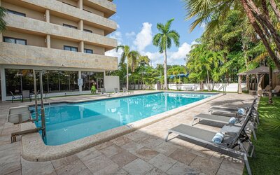 Regency Miami Airport by Sonesta