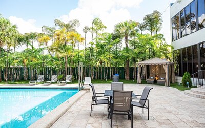 Regency Miami Airport by Sonesta