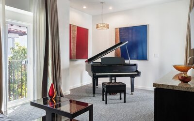 Sunset Marquis