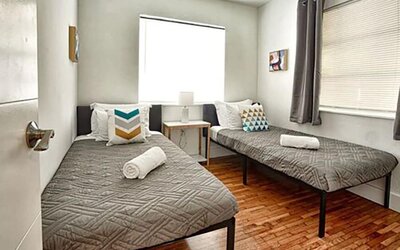 Broadway Suites Downtown by RocketStay
