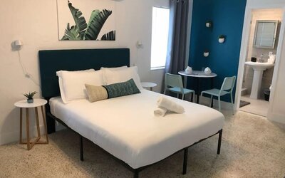 Broadway Suites Downtown by RocketStay