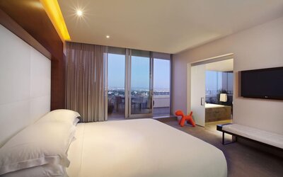 ANDAZ WEST HOLLYWOOD, BY HYATT