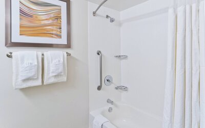 Courtyard by Marriott Miami Downtown
