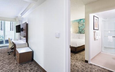 Courtyard by Marriott Miami Downtown