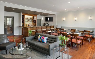 Le Parc at Melrose