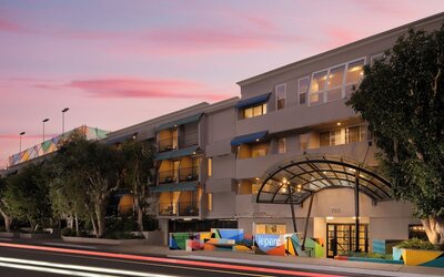 Le Parc at Melrose
