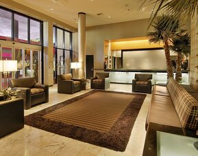 Ramada Plaza by Wyndham West Hollywood Hotel & Suites