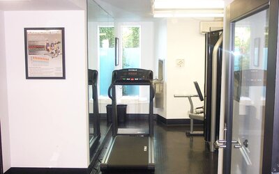 Ramada Plaza by Wyndham West Hollywood Hotel & Suites