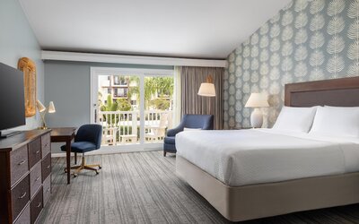 Jamaica Bay Inn Marina Del Rey,Tapestry Collection by Hilton
