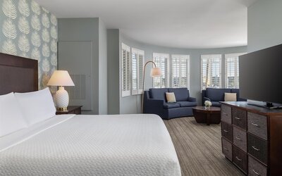 Jamaica Bay Inn Marina Del Rey,Tapestry Collection by Hilton