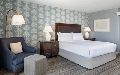 Jamaica Bay Inn Marina Del Rey,Tapestry Collection by Hilton