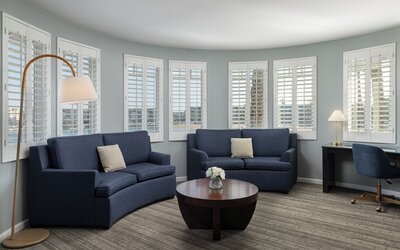 Jamaica Bay Inn Marina Del Rey,Tapestry Collection by Hilton