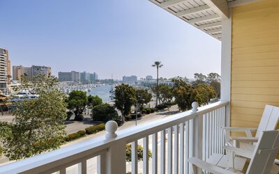 Jamaica Bay Inn Marina Del Rey,Tapestry Collection by Hilton