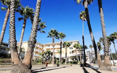 Jamaica Bay Inn Marina Del Rey,Tapestry Collection by Hilton