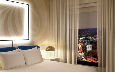 The Valorian Los Angeles, Curio Collection by Hilton