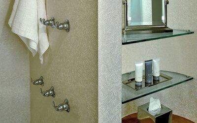 The Valorian Los Angeles, Curio Collection by Hilton