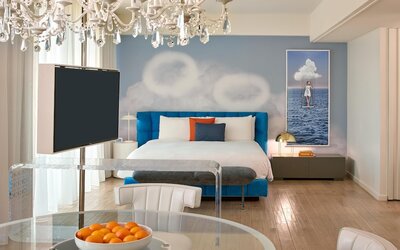 The Valorian Los Angeles, Curio Collection by Hilton