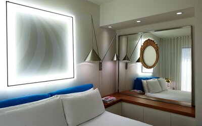 The Valorian Los Angeles, Curio Collection by Hilton