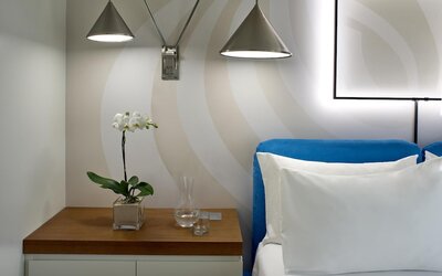 The Valorian Los Angeles, Curio Collection by Hilton